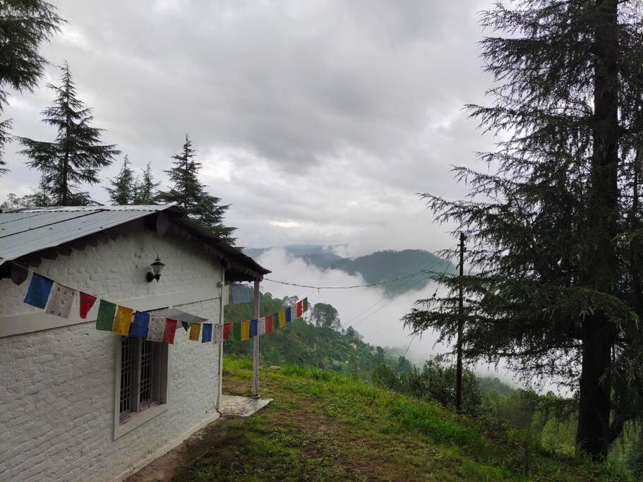 Little Himalayan Abode Villa Almora Exteriör bild