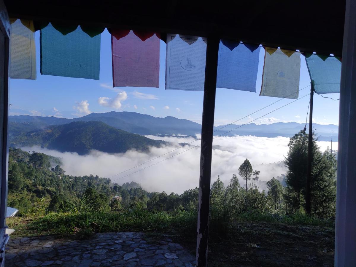 Little Himalayan Abode Villa Almora Exteriör bild